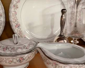 Noritake china set