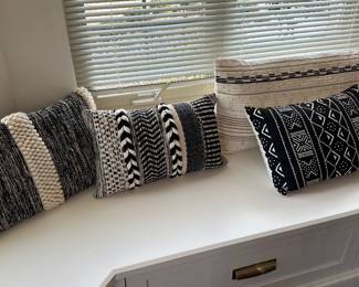 Many Decorative Pillows 