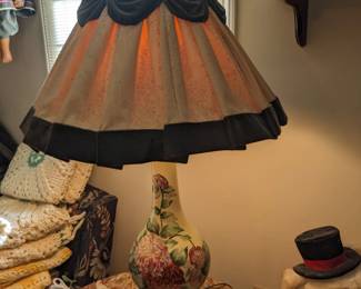Vintage Hand Painted Lamp