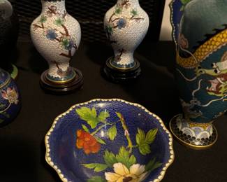Cloisonné 