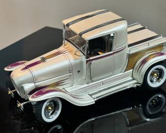 Danbury Mint ALA Kart 1922 Ford Roadster 1:24 Scale 