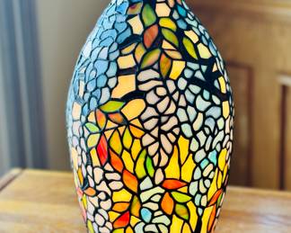 Long Pond Table Lamp Dale Tiffany