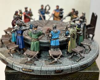 King Arthur & The Knights Of The Round Table Statue