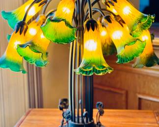 Amber/Green Tiffany Pond Lily 10 Light Table Lamp