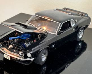 Danbury Mint 1969 Ford Mustang Boss 1:24 