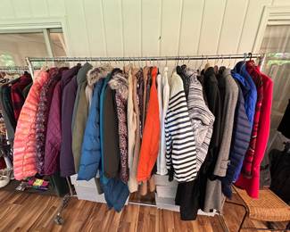 Women’s like new Lands End coats med. 10-12 