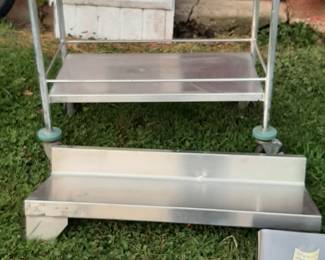  Stainless steel cart and items