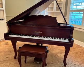 Pearl River baby grand piano. *Available for presale*