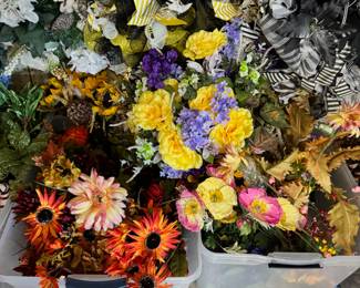 Wreaths/Door Decor/ Faux Floral