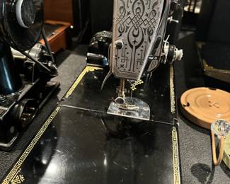 Singer Featherweight