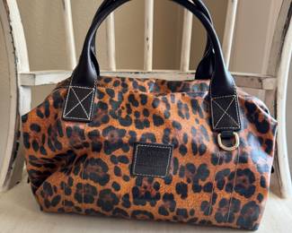 Dooney & Bourke Purse