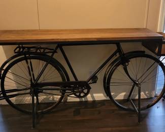 Bicycle table