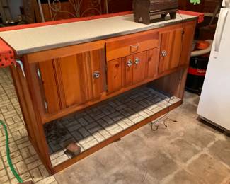 UNQUIE BAR AND STOOLS