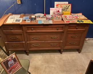 VINTAGE DRESSER