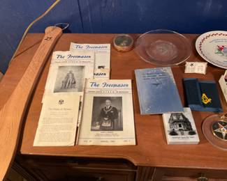 MASONIC COLLECTIBLES 