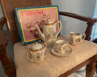 VINTAGE COFFEE SET