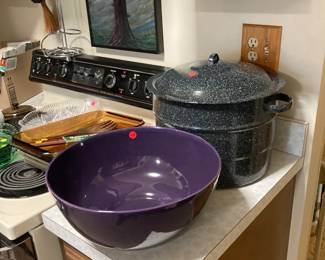 Blue speckled granite ware 21.5 quart Water Bath Canner with Jar Rack. LIKE NEW, no rust! Haeger s, Pottery bowl, vintage plastic serving boats, Anchor Hocking baking dishes