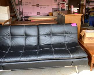 Black Futon