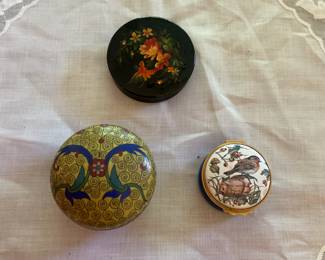 Enamel boxes