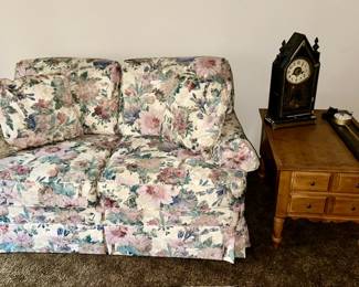 Flexsteel loveseat with floral design, side table, Antique clocks