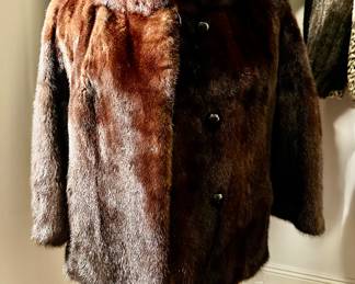 Mink short jacket with smart little rolled collar !