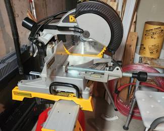Dewalt table saw
