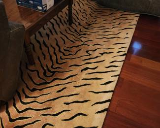 Area rug, coffee table