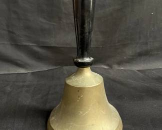 Lot # : 432 - Antique brass hand bell
