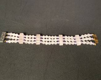 Lot # : 460 - Rose quartz and amethyst bead bracelet 
