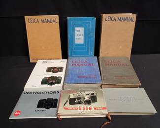 Lot # : 439 - Group of Leica photography manuals
