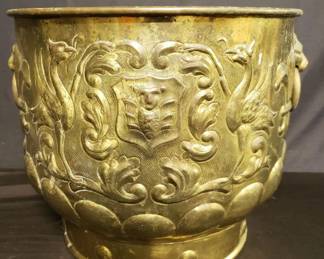 Lot # : 86 - Large vintage brass log bucket
