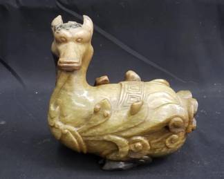 Lot # : 320 - Vintage jadeite carved animal sculpture
