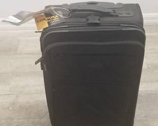 Lot # : 182 - Kirkland Signature executive suitcase
