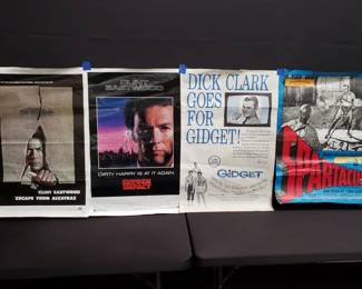Lot # : 420 - Group of movie posters
