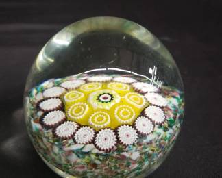 Lot # : 158 - Murano glass milefiori paperweight

