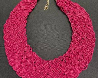 Lot # : 359v - Vintage beaded necklace
