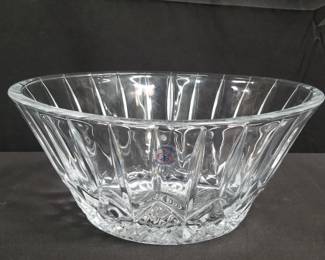 Lot # : 128 - Crystal bowl
