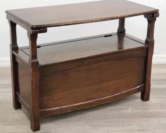 Lot # : 72 - Antique multi-functional oak monks settee
