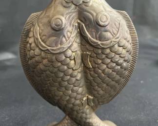 Lot # : 421 - Vintage Christofle deux poisons silver plate
