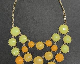 Lot # : 357v - Vintage ornate necklace
