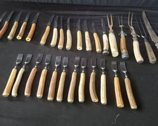 Lot # : 313 - Group of vintage stag horn-handle flatware
