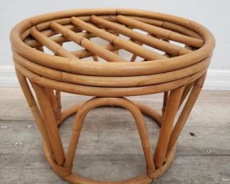 Lot # : 519 - Vintage bent wood ottoman
