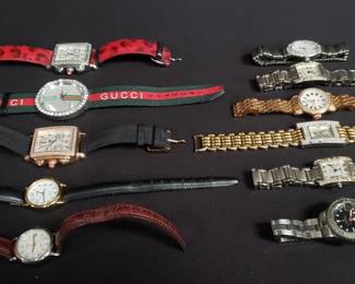 Lot # : 530 - Group of watches
