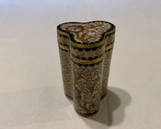 Lot # : 60f - Vintage Chinese cloisonné pill box/snuff jar
