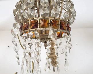 Lot # : 350 - Vintage crystal light fixture
