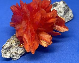 Lot # : 290v - Arcanite crystal lab specimen
