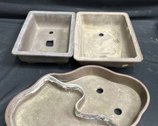 Lot # : 453 - Three ceramic bonsai tree planters
