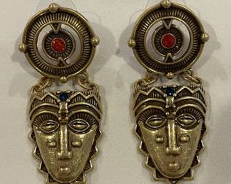 Lot # : 405v - Aztec mask earrings
