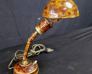 Lot # : 501 - Vintage mushrooms vanity lamp
