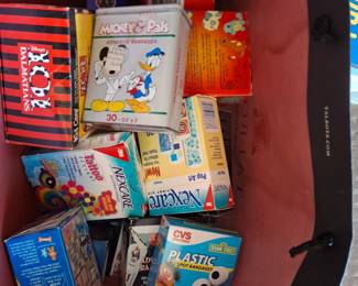 CHARACTER BAND AIDS LOT